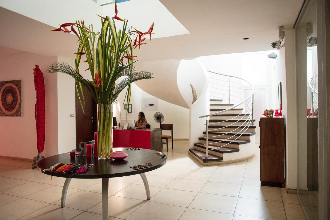 Hotel Maison Rouge Cotonou Luaran gambar